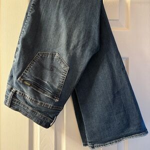 Silver Jeans Curvy High Bootcut Stretchy Denim